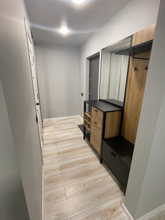 Mb Livinga Apartamentai Naftininku G Mažeikiai Exterior foto