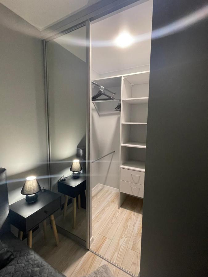 Mb Livinga Apartamentai Naftininku G Mažeikiai Exterior foto